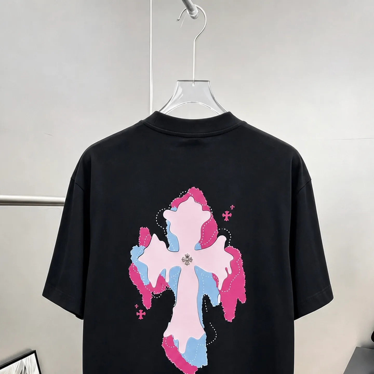 CH～ 《 》 ， tee ， Same Style ， : Black White Coffee Brown Size：S（90-130 ） M（125-150 ） L（135-165 ） XL（160-190 ） XXL（185 ）